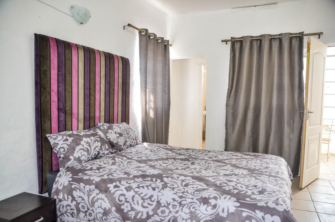 Sani bonani guest house Klerksdorp Extérieur photo